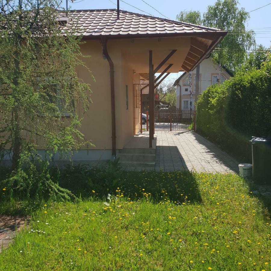 Zseki Apartman Hajdúszoboszló Extérieur photo