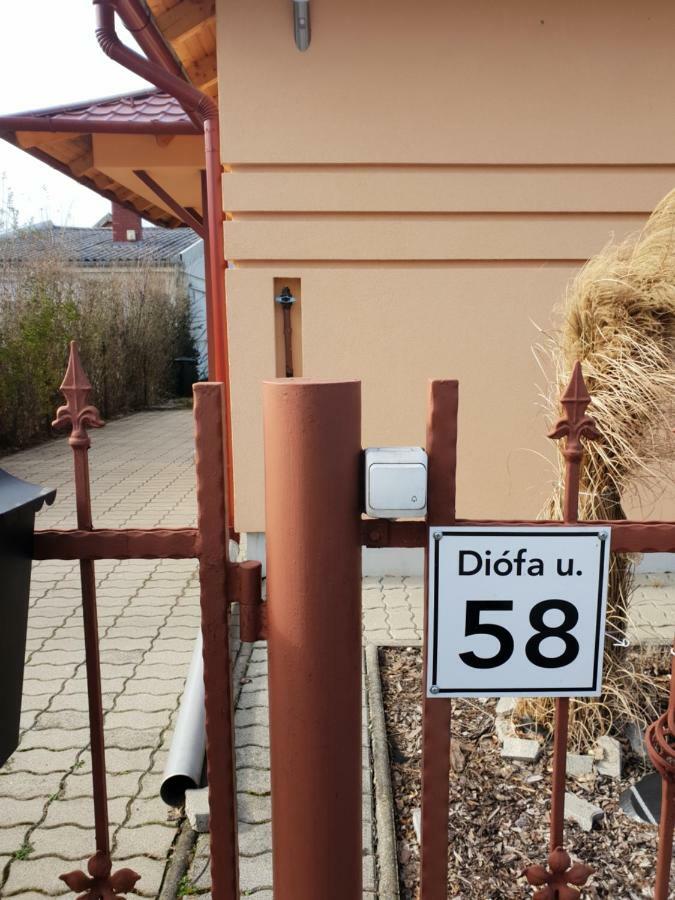 Zseki Apartman Hajdúszoboszló Extérieur photo